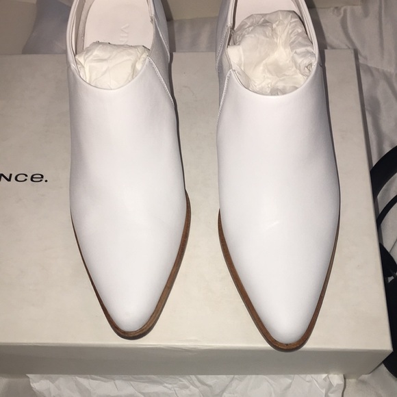 Vince Hamilton - Picture 3 of 7